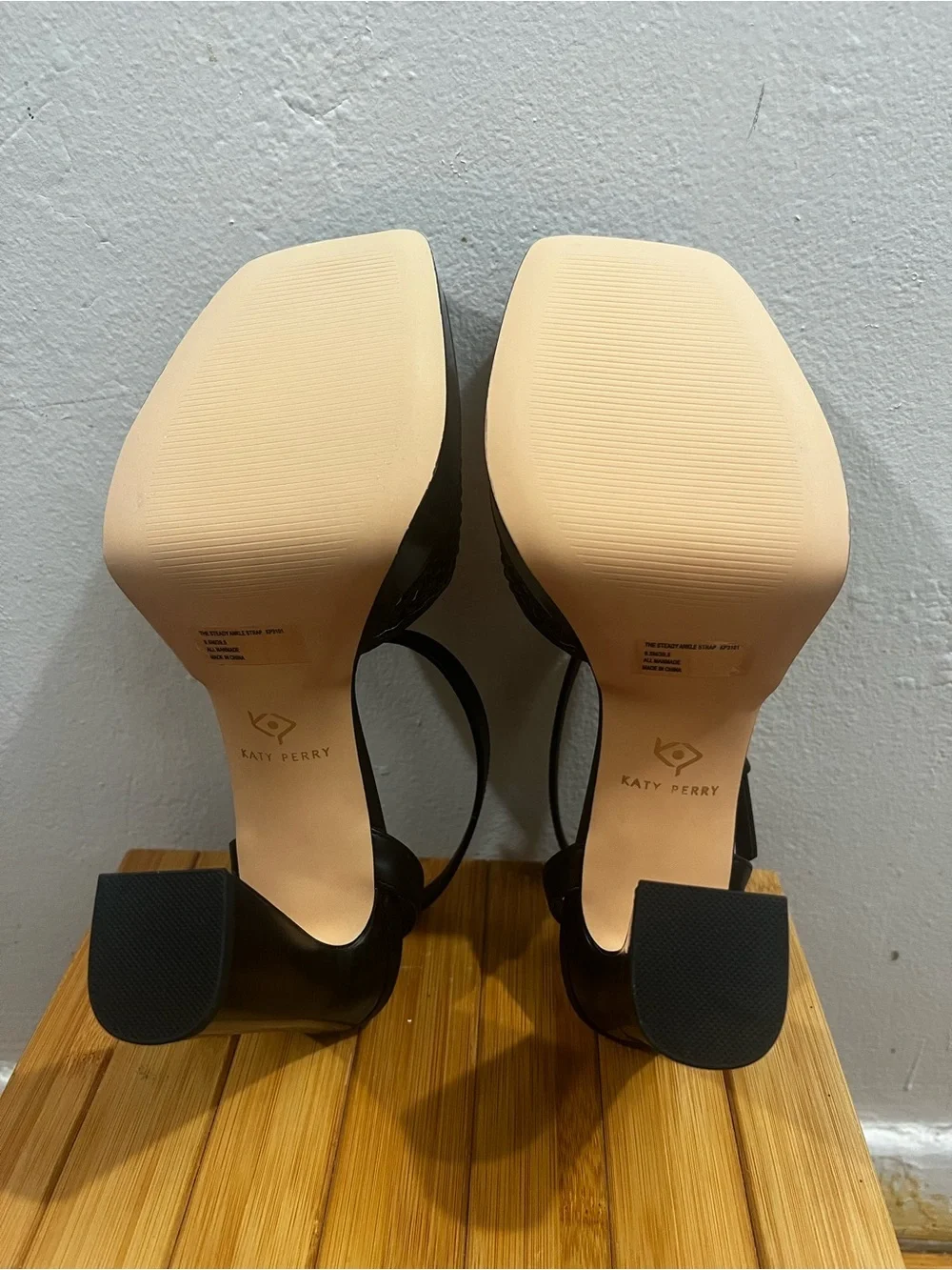 Katy Perry 9.5 Black Chunky Platform Block Heel Sandals Sandals Goth Boho Retro
